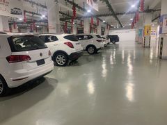-上海冠松华奥奥迪4S店(张江店)