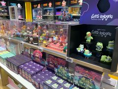 -泡泡玛特POPMART(大卫城店)