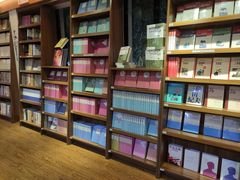 -新华书店(解放路店)