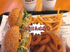 -The Habit Burger Grill 哈比特汉堡(复兴soho店)