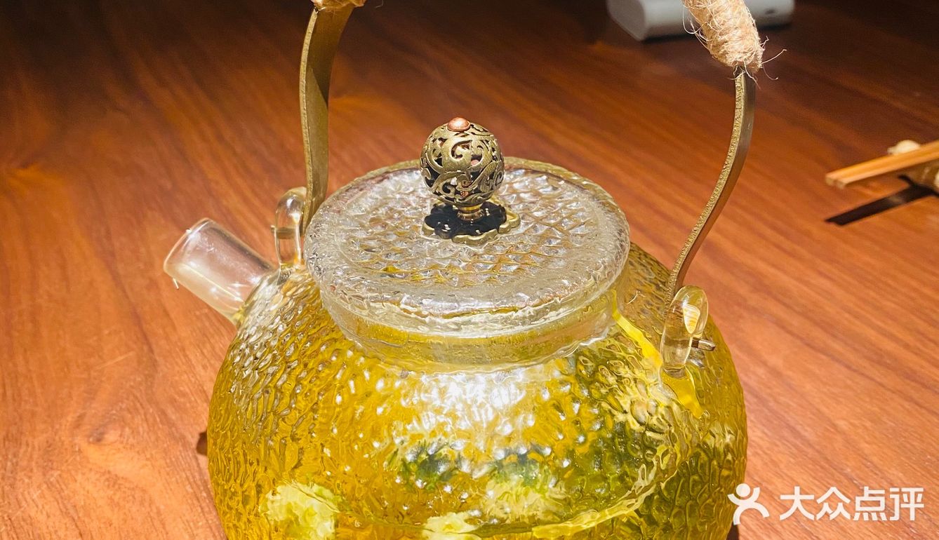 深圳美食｜万象城里的人气川菜馆竟然这么绝！每天爆满[拥抱][拥抱]