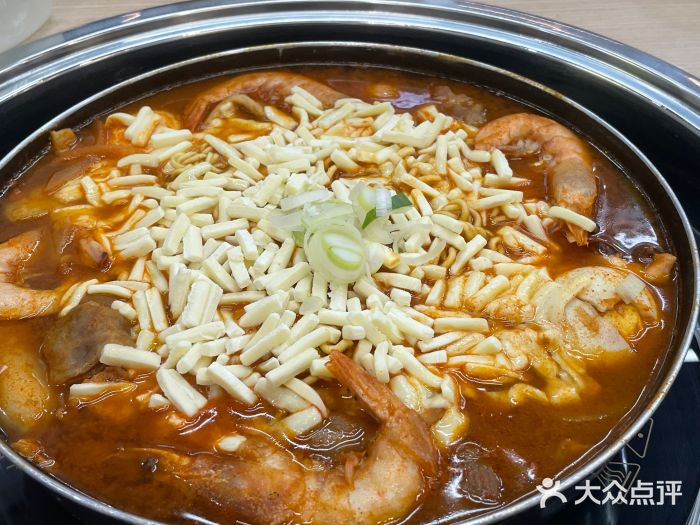 三清洞摩西韩式年糕火锅(威高广场店)图片