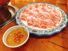 特色经典羔羊肉-乐宴·老北京铜火锅(桂庙店)