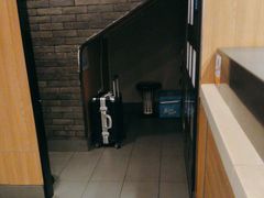 -麦当劳(中山八路店)