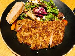 山核桃鸡肉沙拉-The Diner X餐厅(青岛万象城店)