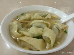 -老西白点心店