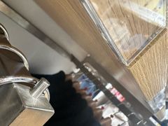 -优衣库(上海虹口龙之梦店)