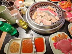 -梨花自助烤肉(乐宾店)