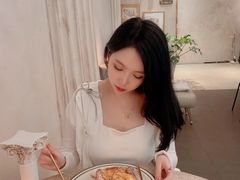 -玲婧胡同·生日蛋糕·餐厅(嘉里城店)