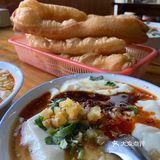 非常罕见的浇汁豆腐脑了，小时候的味道