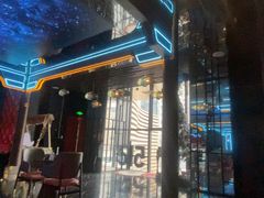 -屋有岛沉浸游戏旗舰店(中山公园店)