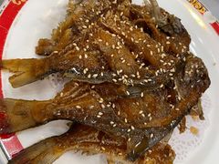 熏小鲳鱼-小实惠嘉(威海路店)