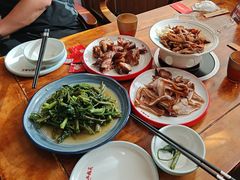 -老鼎万春卤菜(五代传承创始老店)