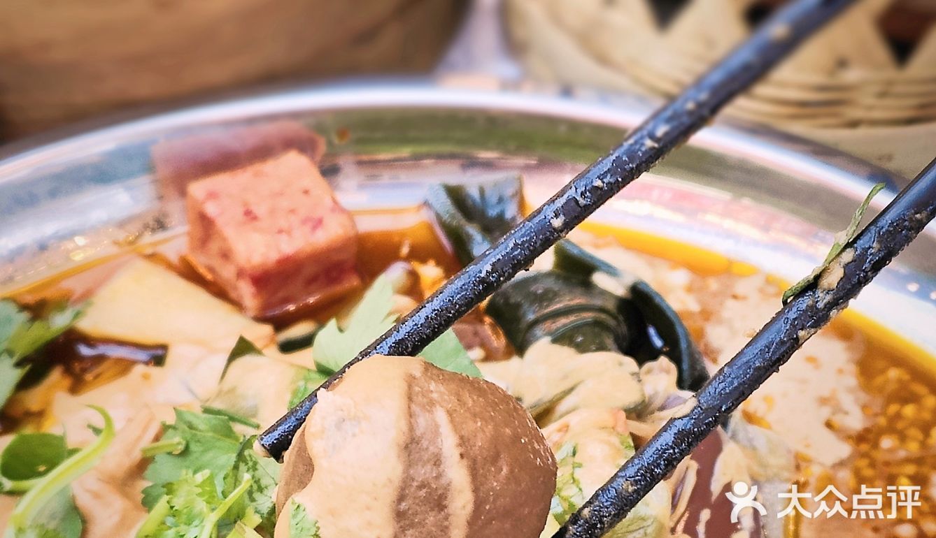 🐼串串麻辣大拌太好吃了，性价无敌高❗