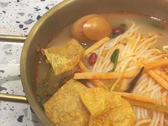 -雙冲柳州螺蛳粉&酸嘢&桂林米粉(簋街店)