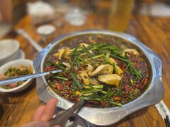 -乡土特色.冷锅鱼.牦牛肉汤锅