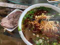 -吾穆勒蓬灰牛肉面·清真(北滨河中路店)