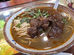 -金杨拉面王小吃面馆·牛三宝面·红烧牛肉粉