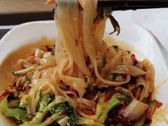 -魏家凉皮(博水商务大厦店)