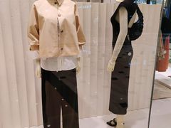 -COS(月星环球港店)