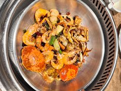 -七欣天香辣蟹火锅(上海银亿滨江店)