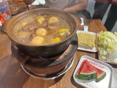 -阿润打边炉·鲜切鸡煲(华漕店)