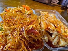 -聚合鑫东北熏酱熟食麻辣面(长阳店)