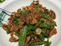 绿草地辣椒炒肉-绿草地·湘菜(7mall店)