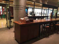 大堂-星巴克臻选(北京银泰店)
