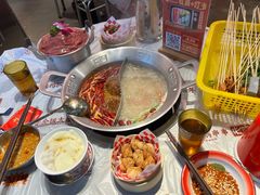 -大芊金重庆串串火锅(南京路店)
