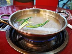 -老石黑山羊毛驴肉火锅(金凯广场店)