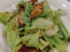 包菜炒馕-汗腾格里·风味餐厅(新疆驻京办店)