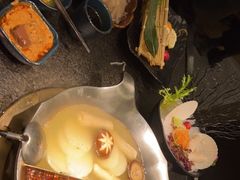 -湊湊火锅·茶憩(打浦桥日月光店)