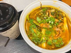 -罗罐中米粉(人信汇店)