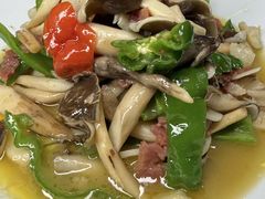 -三锅莊·牦牛肉火锅·香格里拉特色藏餐宴请餐厅(昆明创始店)