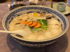 极品鱼头皇-山外山菜馆(玉泉路店)
