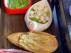 -醉董牛川派鲜肉自选火锅(烟台店)