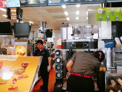 -麦当劳(新新大道岗丰店)