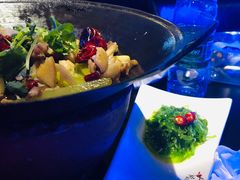 -西街夜油条·麻团包乌饭