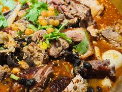 -张翻越·川渝冒菜·武汉黑鸭煲(城北万象城店)