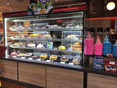 面包甜点陈列柜-85度C(苏州石路店)