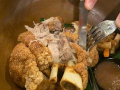-Naughty Nuri’s Phuket