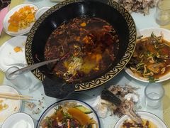 -金三可市井水煮鱼(金碧园店)