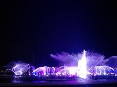 -东港音乐喷泉广场