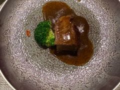 -广州万富希尔顿酒店·感趣自助餐厅·金秋蟹宴生蚝海鲜刺身