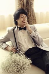 -易摄影婚纱摄影工作室
