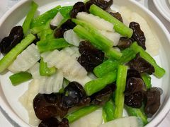 清炒时蔬-关里关外·鱼头泡饼(唐冶绿地汇店)