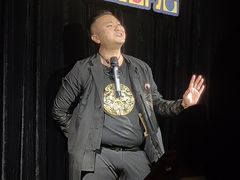 -喜剧部落脱口秀(三里屯工体店)