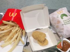 -麦当劳(北京大兴机场二层国内到达(安检外)店)