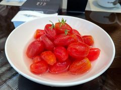 -江上荟·创意中国菜(绿地缤纷城店)
